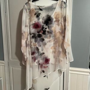 Cream floral tank and long sleeve asymmetrical overlay sheer top - size 12